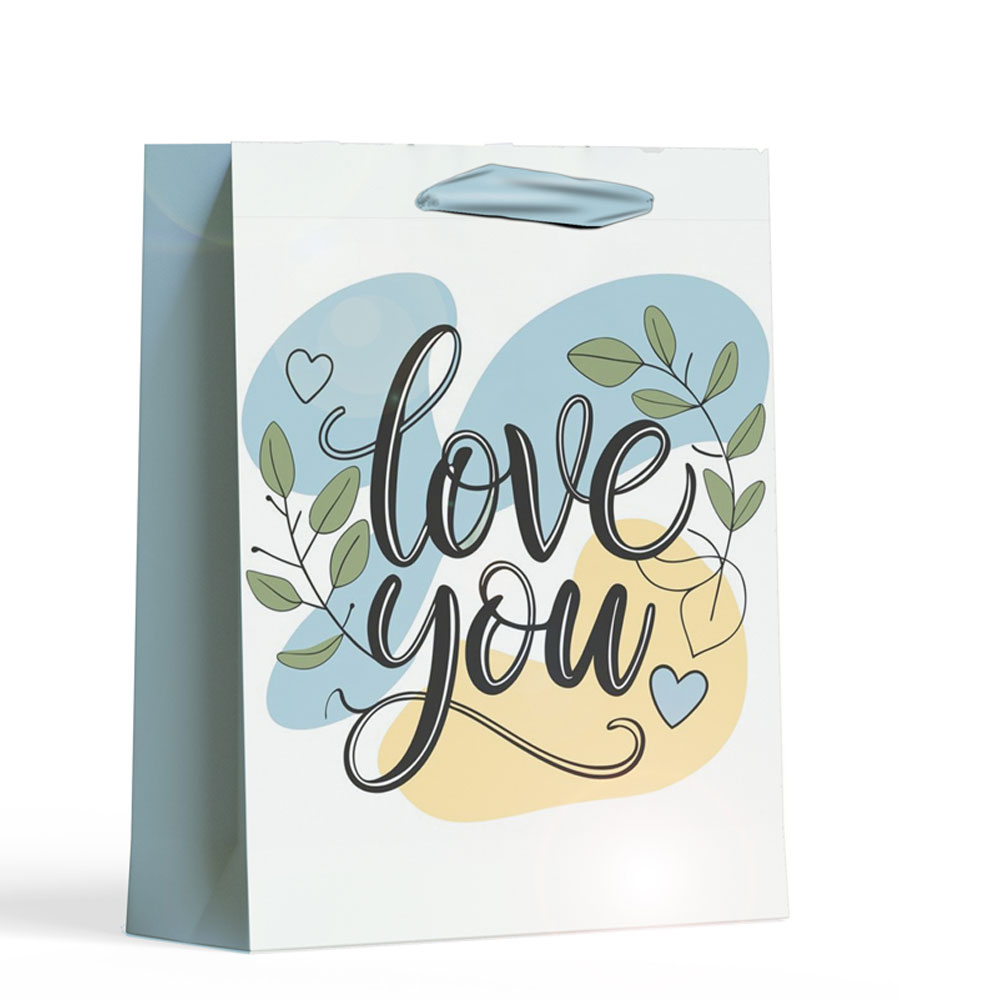 اكياس الهدايا بطابع الحب