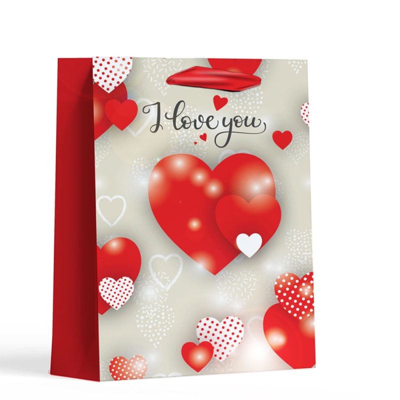 اكياس الهدايا بطابع الحب