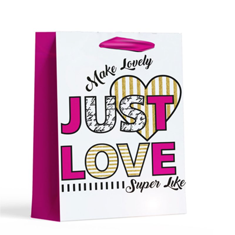 اكياس الهدايا بطابع الحب