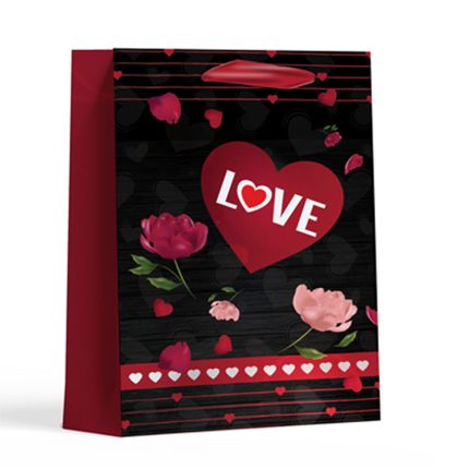 اكياس الهدايا بطابع الحب